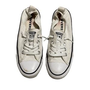 Converse Women Size 6 White Shoes